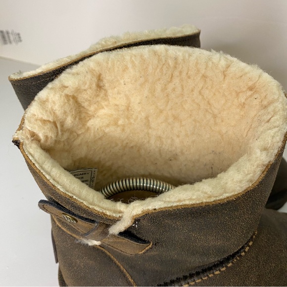 Bearpaw Margaery Boot Chestnut Distressed size 6 - Picture 7 of 10